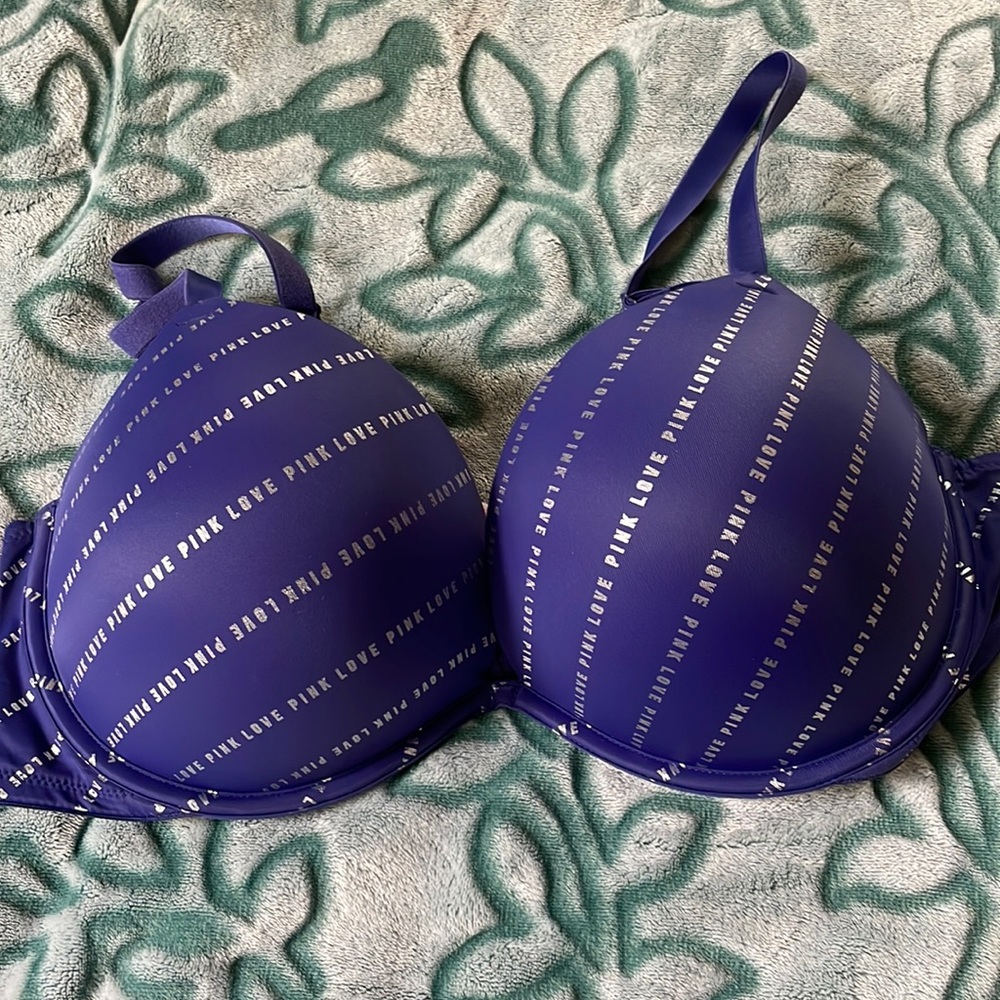 Washed, never worn super push-up bra